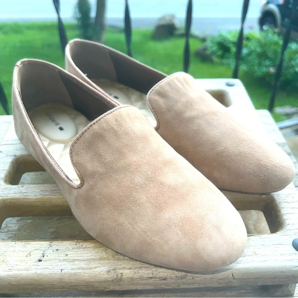 Birdies Shoes Womens 7.5 Tan Suede Leather Flats Quilted Lining Slip Resisitant - Picture 1 of 11